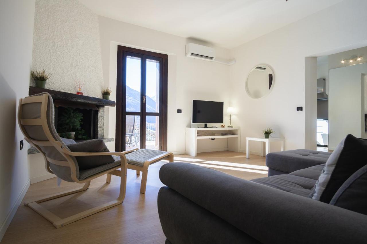 Panoramic Apartment Italian Alps Valtellina Near Sondrio, Tirano Poggiridenti Екстериор снимка